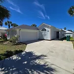 Paradise Palms
